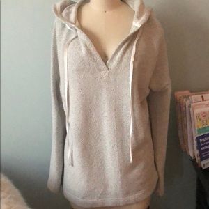 Lou & Grey V Neck Hoodie